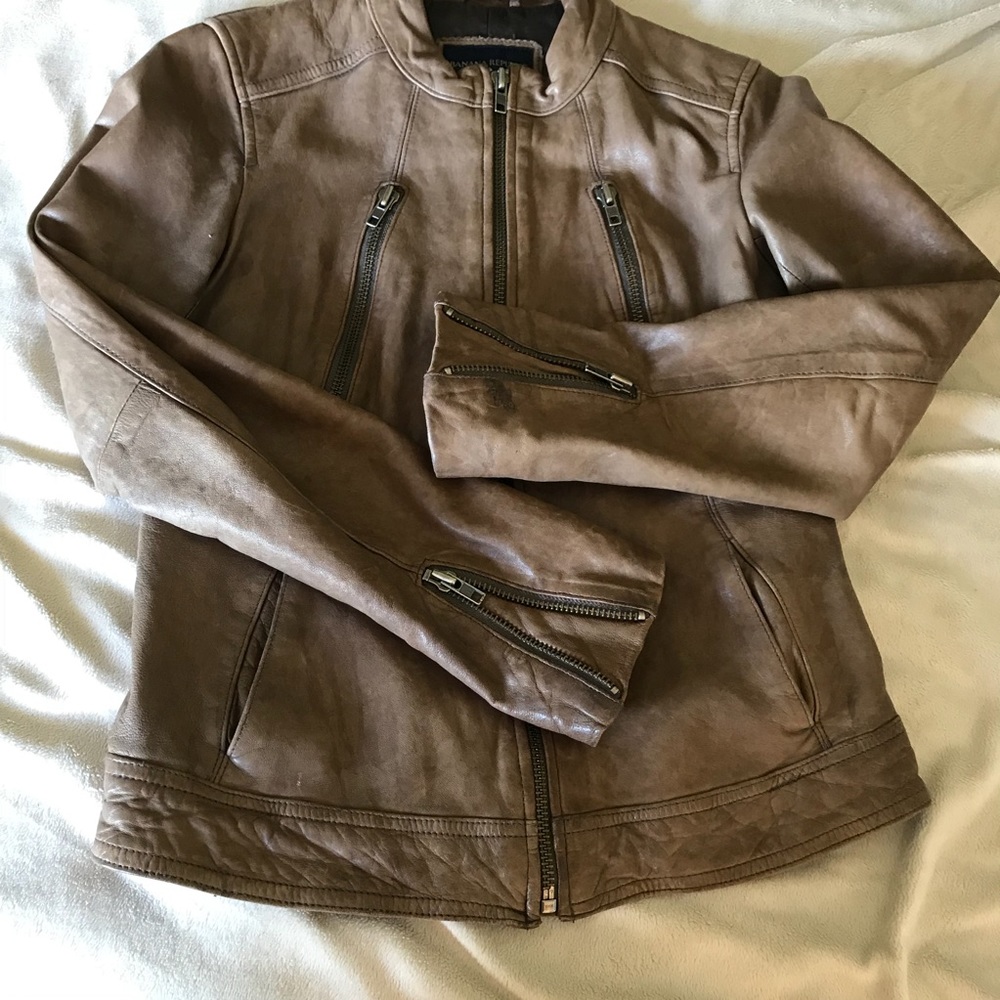 Banana Republic taupe leather jacket - Picture 4 of 7